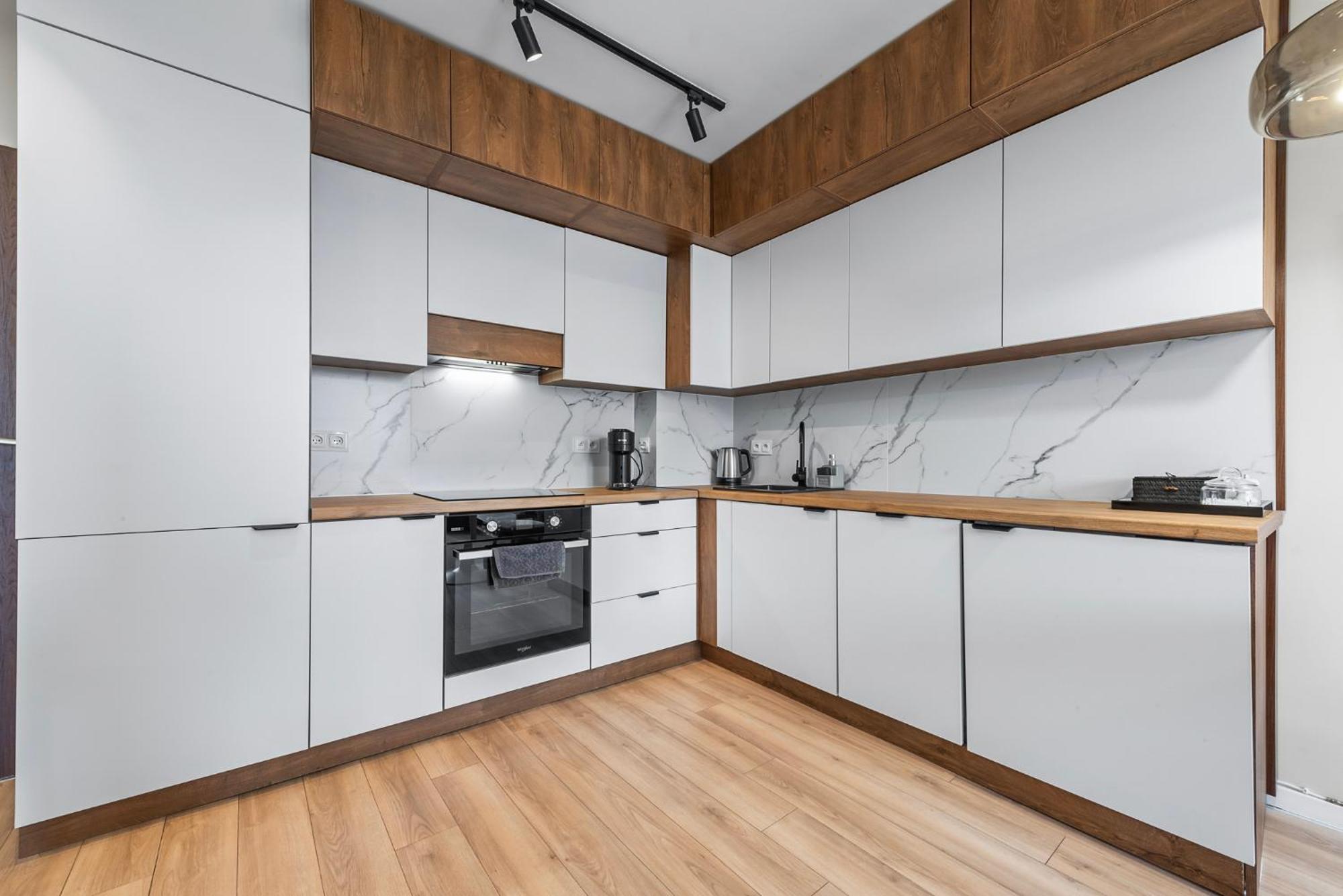 Rentplanet - Apartament Miedzynarodowa Warschau Buitenkant foto